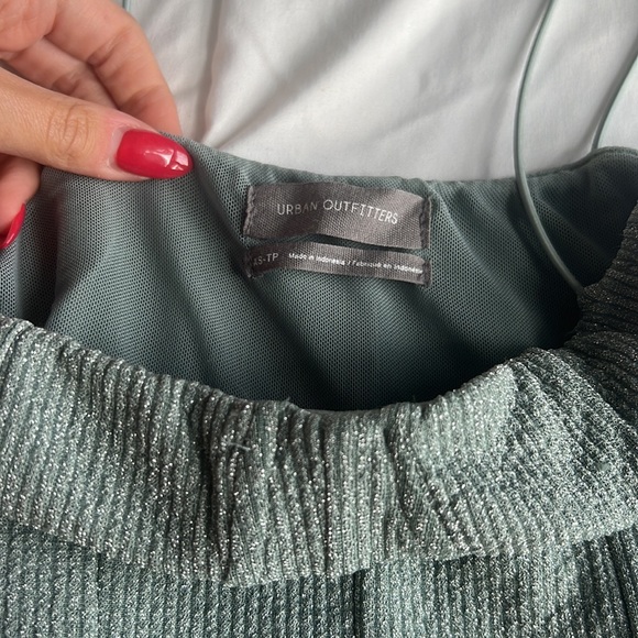 Urban Outfitters Romper - Picture 3 of 3